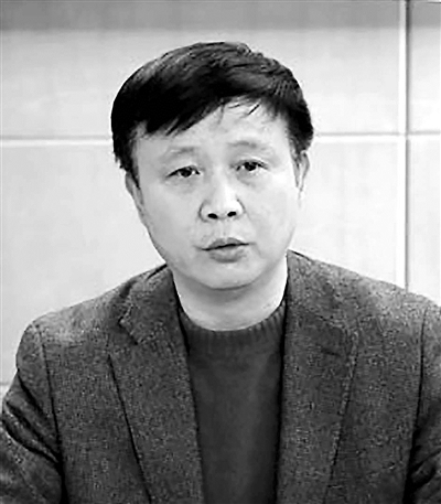 楊海波：防線松動(dòng) 跌入陷阱